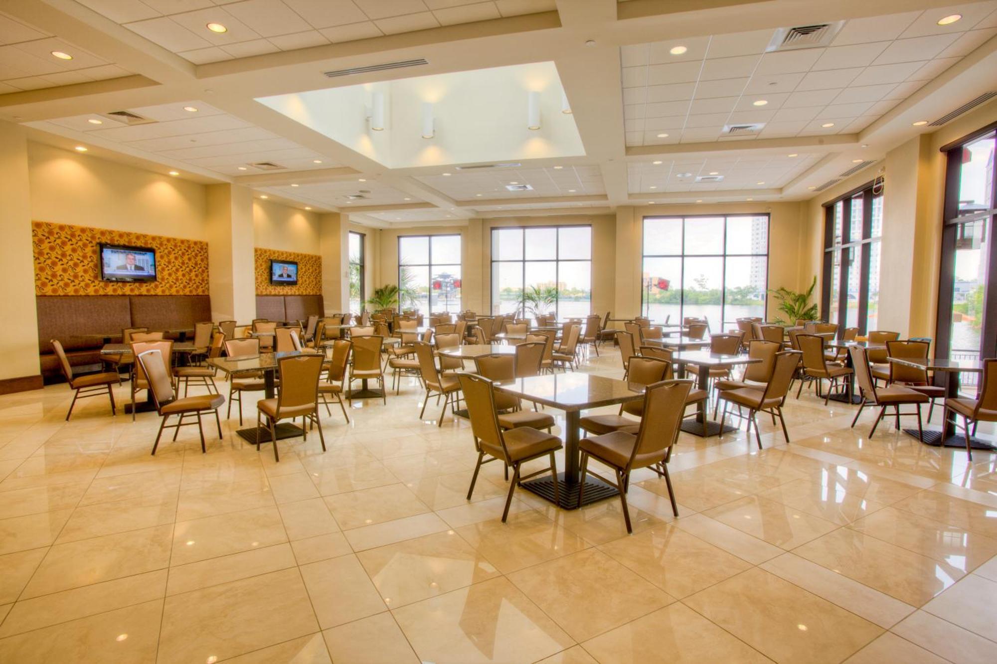 Ramada Plaza By Wyndham Orlando Resort & Suites Intl Drive Exteriör bild