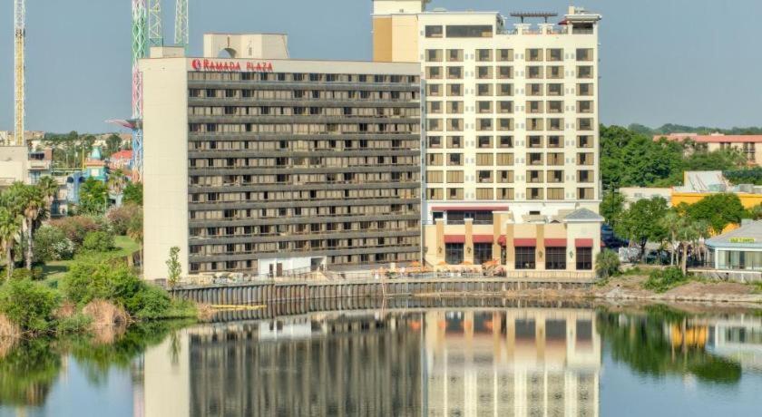 Ramada Plaza By Wyndham Orlando Resort & Suites Intl Drive Exteriör bild