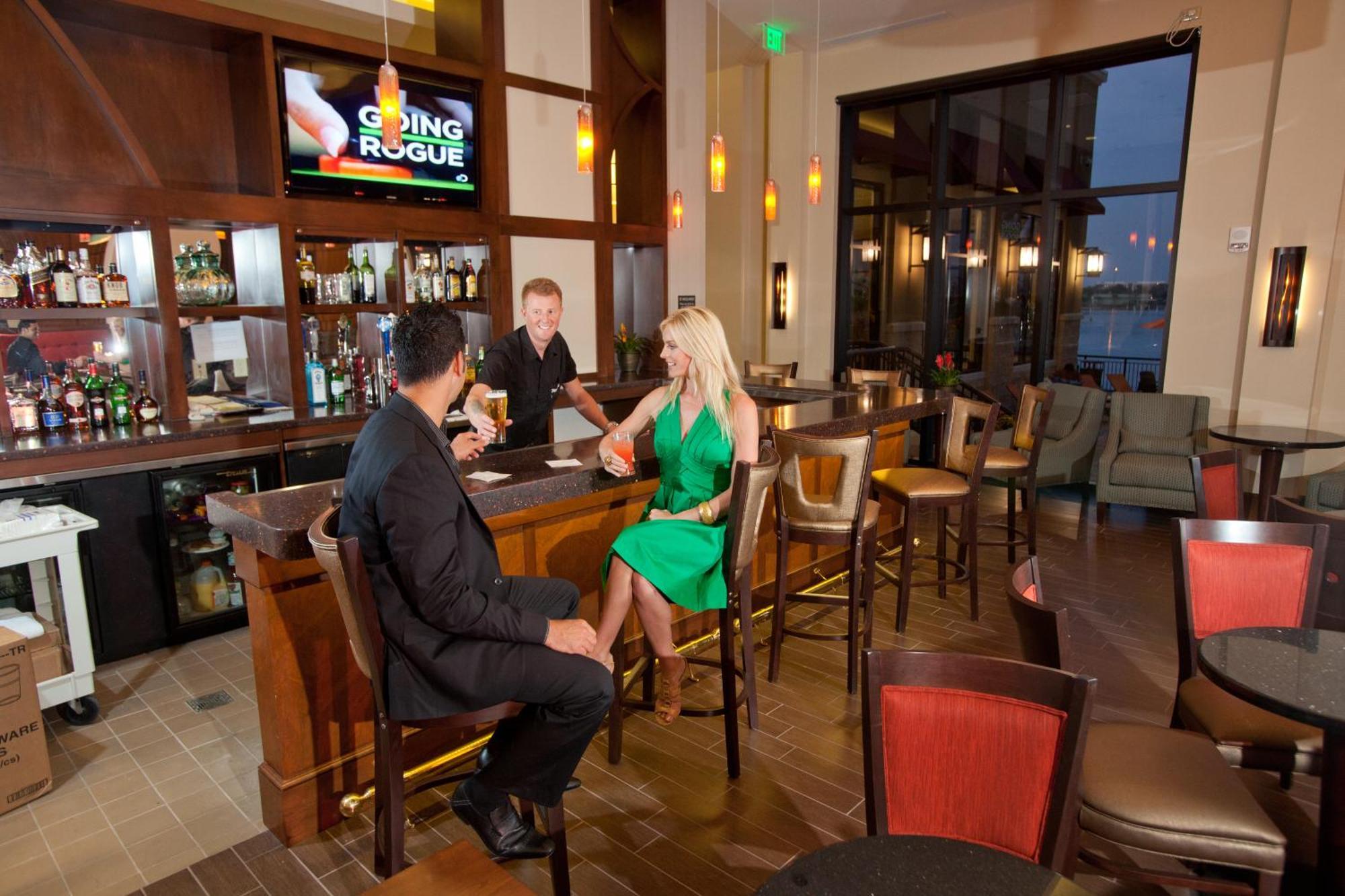 Ramada Plaza By Wyndham Orlando Resort & Suites Intl Drive Exteriör bild